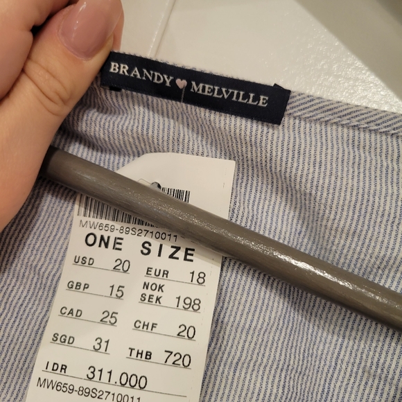 Brandy melville wrap top - Picture 3 of 7